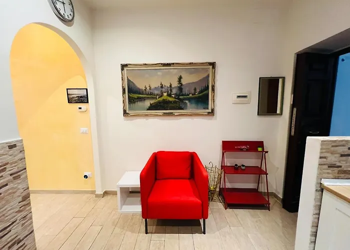 Cozy Renovated Flat Near The Vatican! *